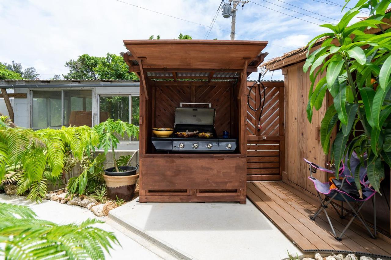 Island Breeze - Round House With Bbq - Wooden Hot Tub - Beach أونا المظهر الخارجي الصورة