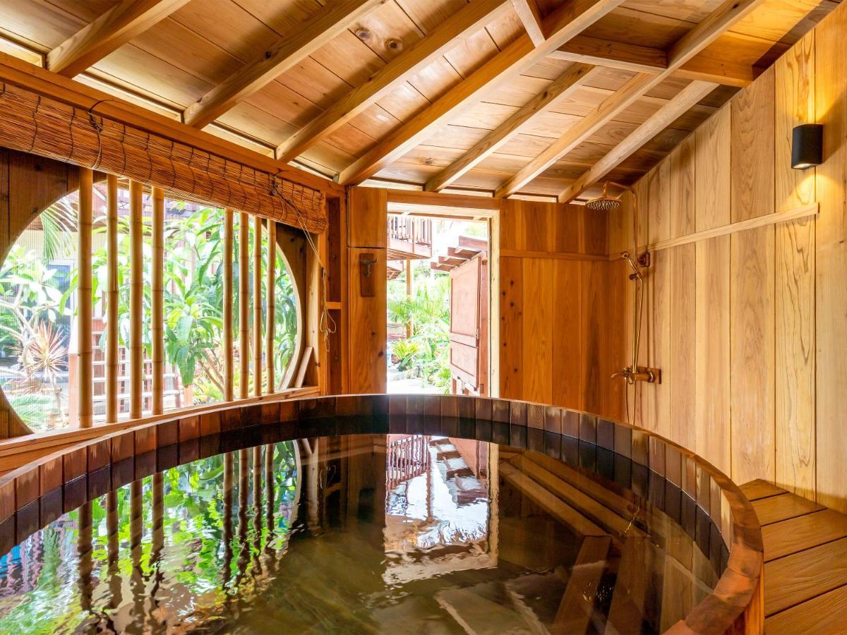Island Breeze - Round House With Bbq - Wooden Hot Tub - Beach أونا المظهر الخارجي الصورة